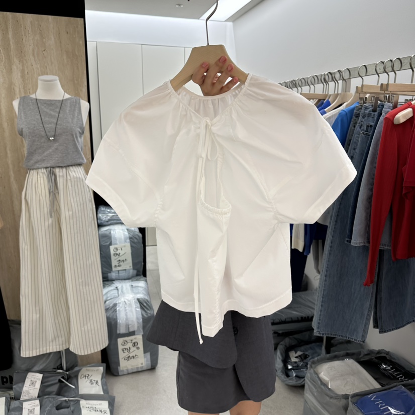 WRITTEN BY韓國東大門直郵女裝新品熱賣26春夏襯衫蕾絲衫WRITTEN BY襯衫/蕾絲衫