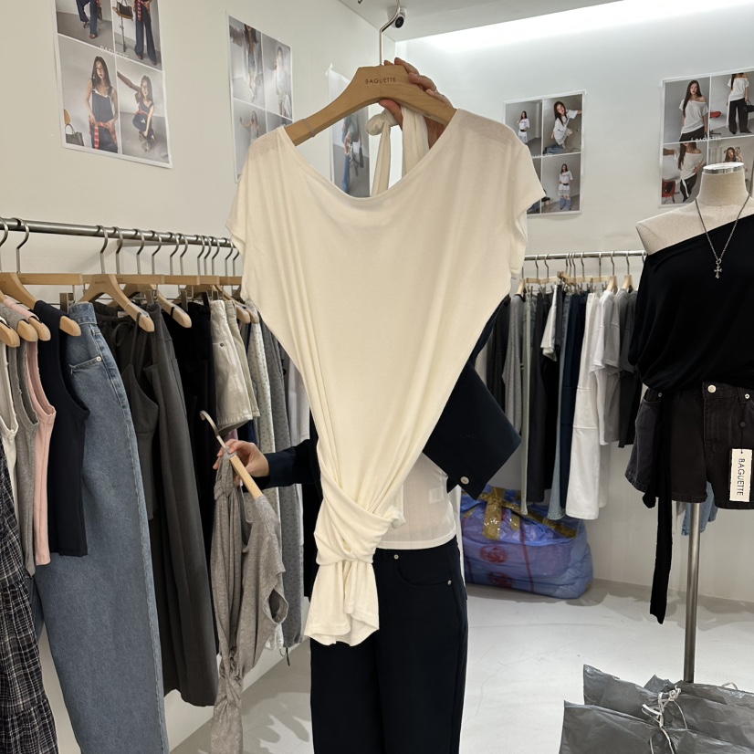 BAGUETTE-P韓國東大門代購女士新品時尚休閑吊帶背心露肩BAGUETTE-P吊帶/背心圖色1