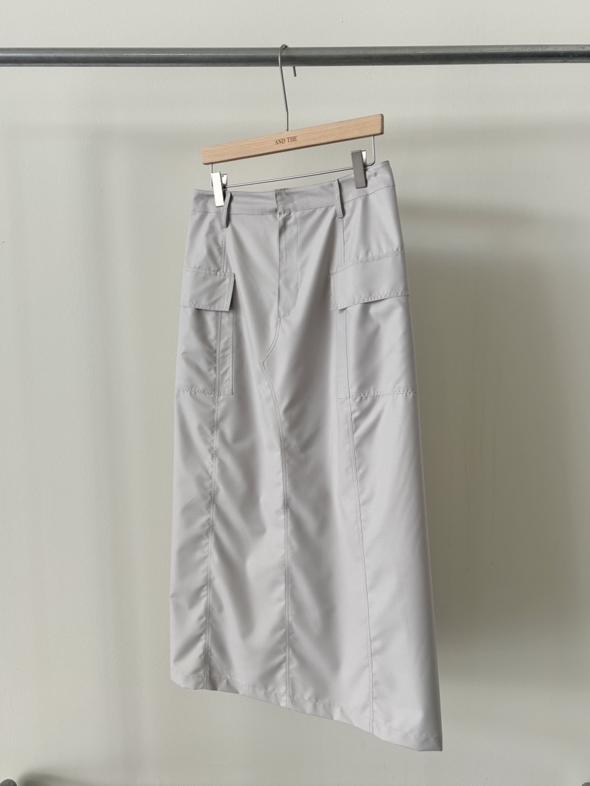 AND THE韓國直郵實拍女裝新品推薦熱賣26春夏人氣休閑長裙AND THE長裙圖色1