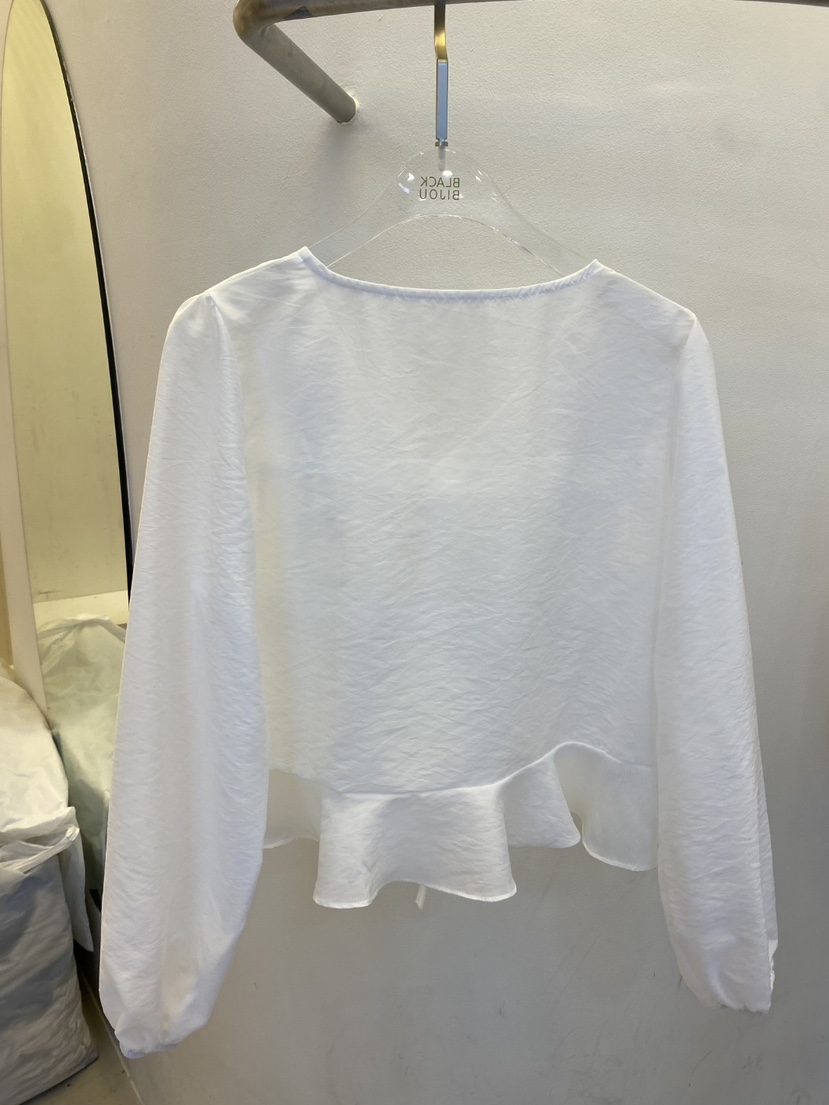 BLACK BIJOU韓國直郵實拍女士新款推薦時尚人氣襯衫蕾絲衫BLACK BIJOU襯衫/蕾絲衫