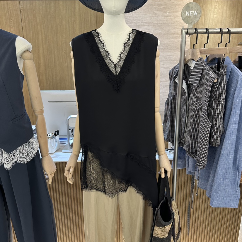 BISHOP/APOINT/3MARCH韓國直郵實拍女裝新款推薦吊帶背心不對稱蕾絲BISHOP/APOINT/3MARCH吊帶/背心圖色2