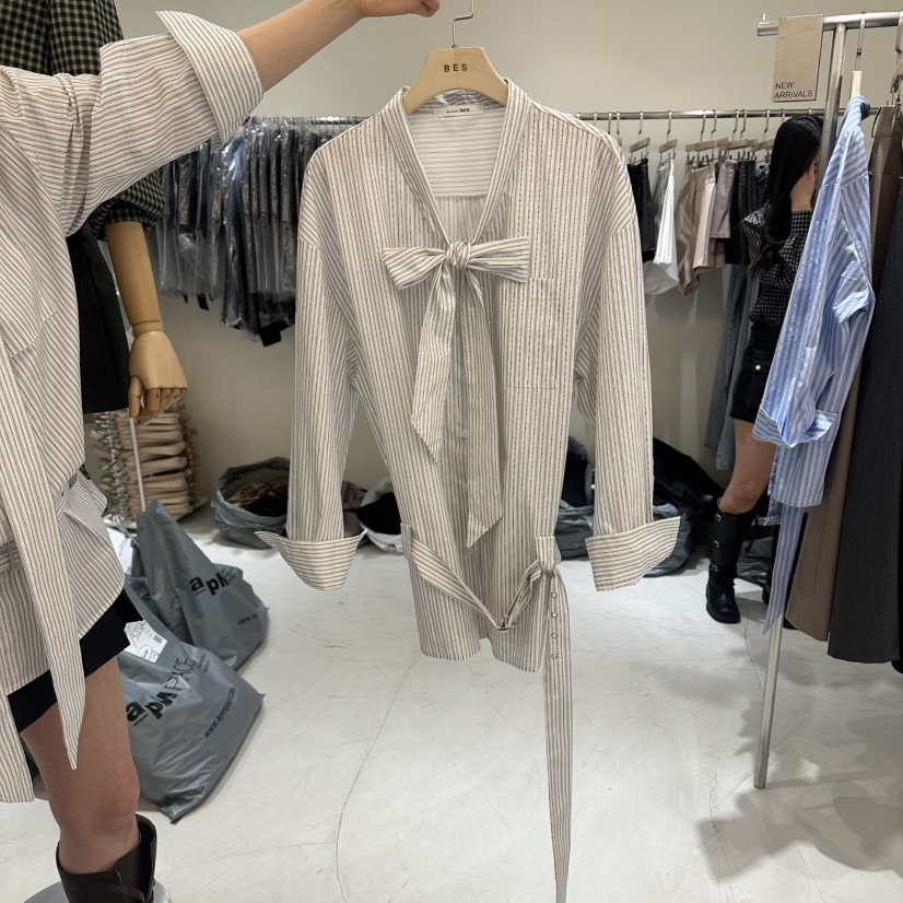 BES韓國直郵實拍女士新款熱賣人氣推薦職業休閑襯衫蕾絲衫BES SEOUL襯衫/蕾絲衫圖色2