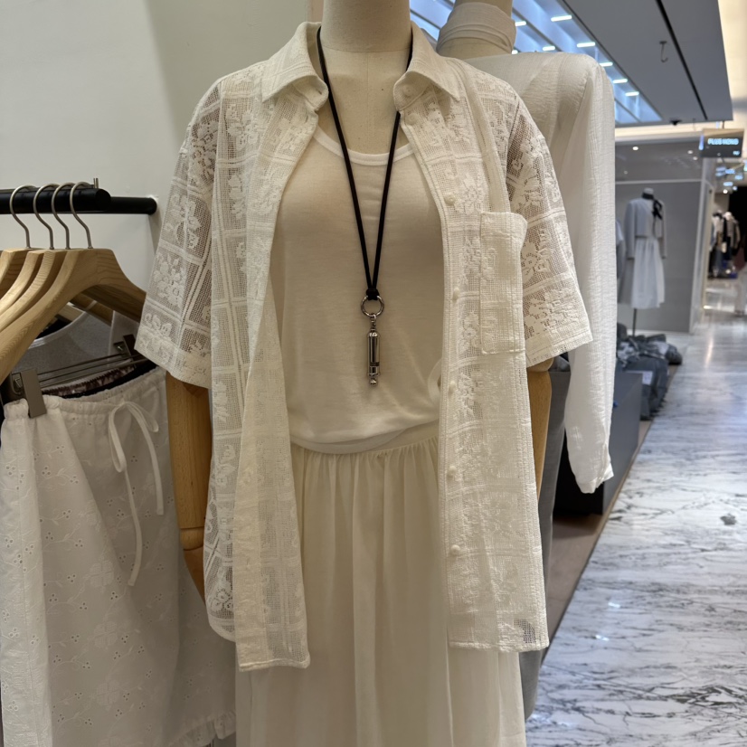 NOTTINGHAM/AVECNOUS/MODEST韓國代購女裝新品人氣襯衫蕾絲衫不含內搭NOTTINGHAM/AVECNOUS/MODEST襯衫/蕾絲衫圖色2米色