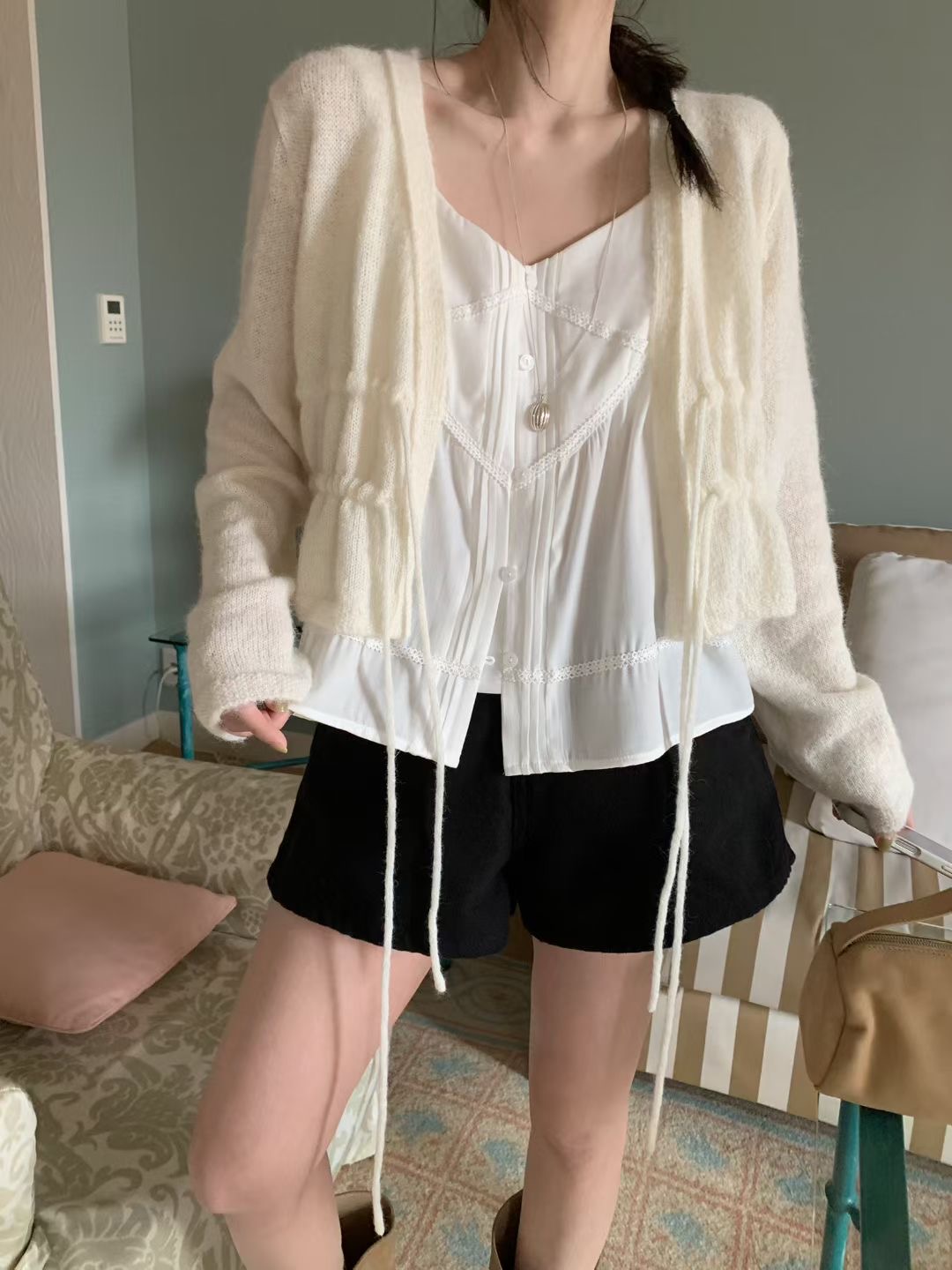 MELLOUNGE-멜라운지-T韓國東大門代購女士新款熱賣吊帶背心MELLOUNGE-2件起吊帶/背心