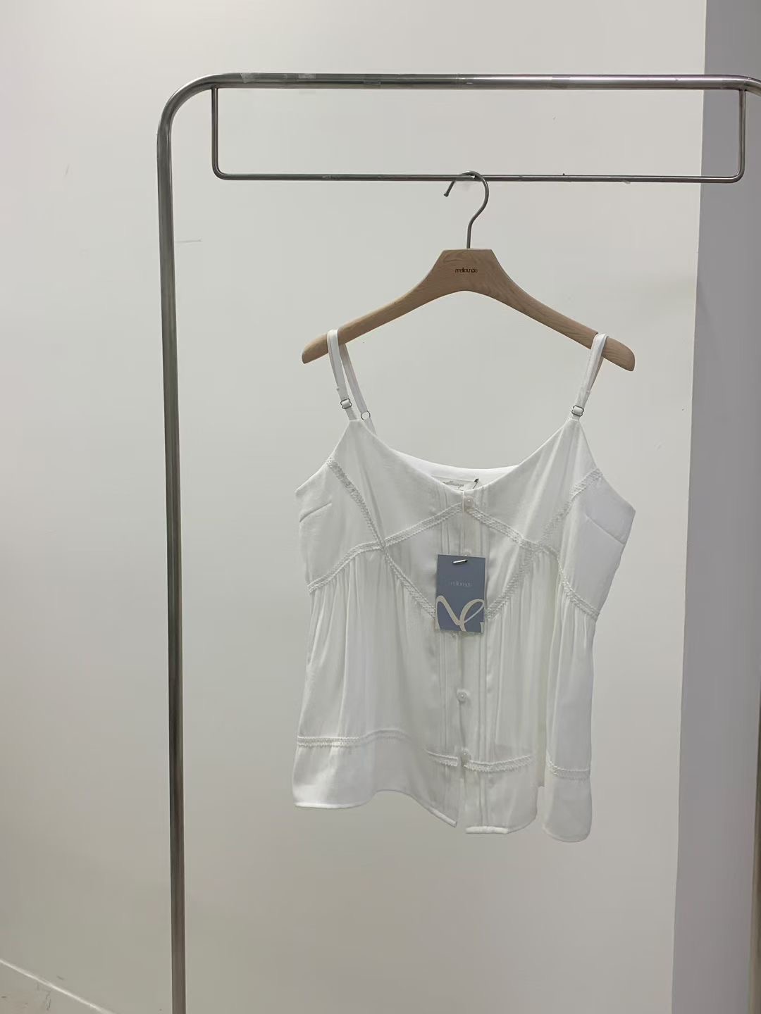 MELLOUNGE-멜라운지-T韓國東大門代購女士新款熱賣吊帶背心MELLOUNGE-2件起吊帶/背心圖色1