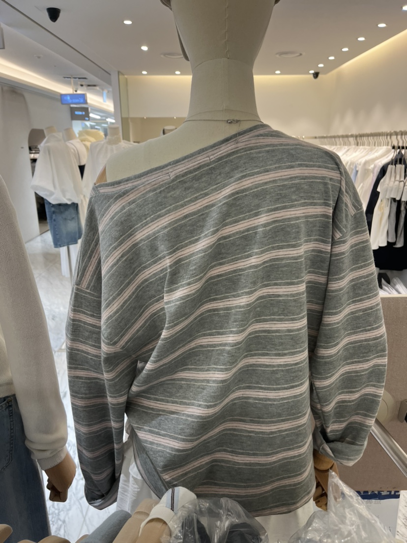 TIZZI韓國直郵實拍女士新款人氣時尚推薦26春夏熱賣長袖T恤TIZZI長袖T恤