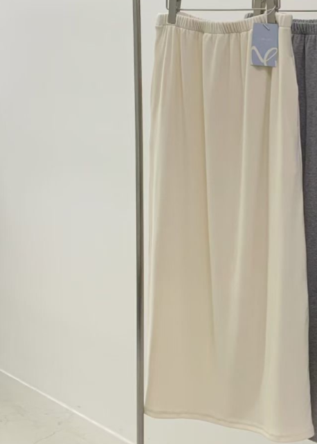 MELLOUNGE-멜라운지-T韓國東大門直郵女士新款熱賣長裙超長MELLOUNGE-2件起長裙圖色1