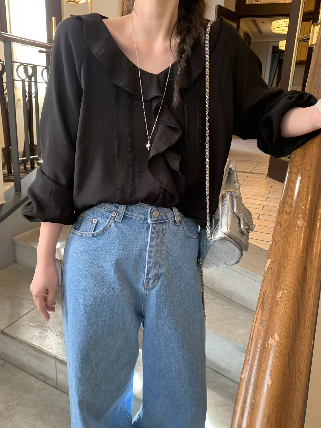 MELLOUNGE-멜라운지-T韓國東大門直郵女裝新款時尚襯衫蕾絲衫MELLOUNGE-2件起襯衫/蕾絲衫