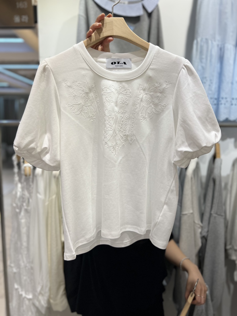 OLA韓國東大門代購女裝新款熱賣時尚休閑人氣職業推薦T恤mellor/OLAT恤圖色1