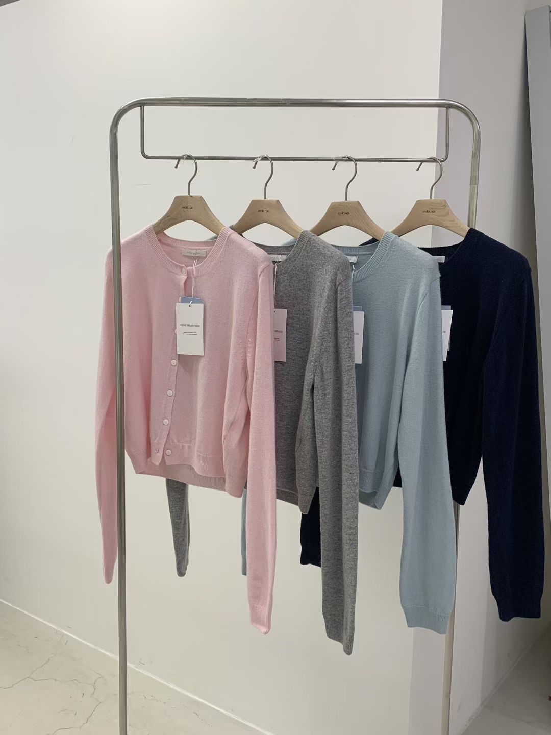 MELLOUNGE-멜라운지-T韓國東大門直郵女士新款人氣針織衫不含內搭MELLOUNGE-2件起針織衫