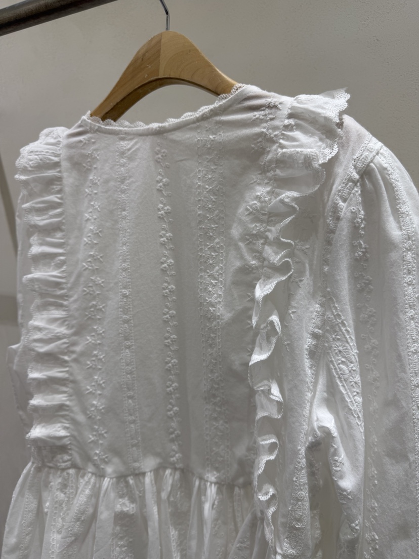 SHIRRING韓國東大門直郵女裝新品休閑職業推薦襯衫蕾絲衫SHIRRING襯衫/蕾絲衫