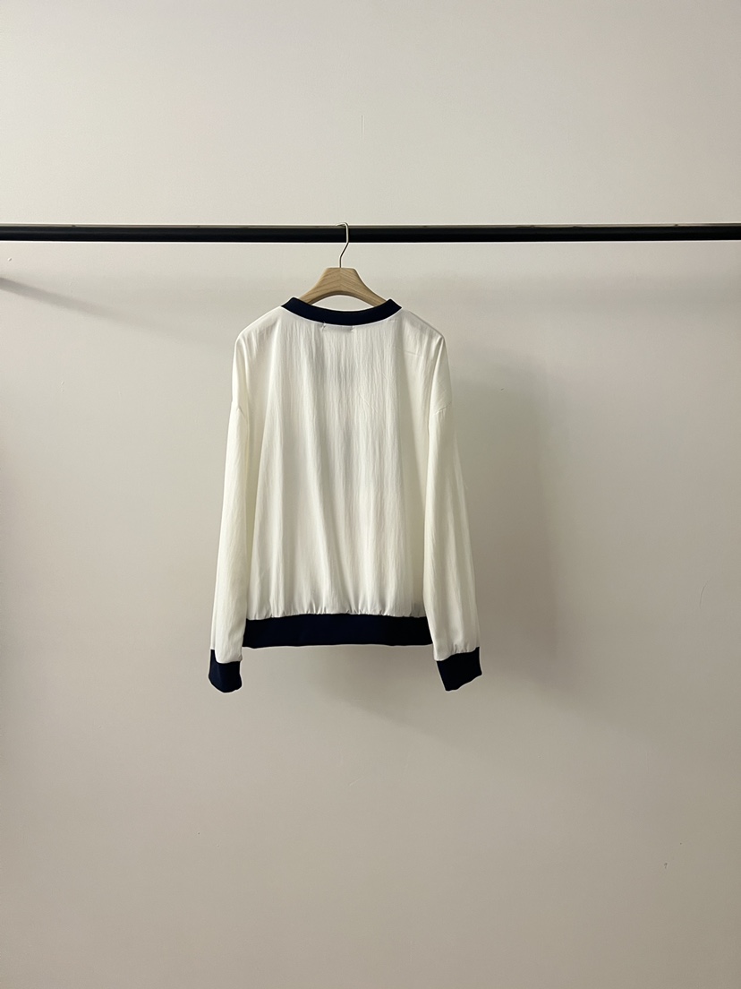 LOGON韓國東大門直郵女士新款休閑推薦時尚人氣26春夏衛衣LOGON衛衣