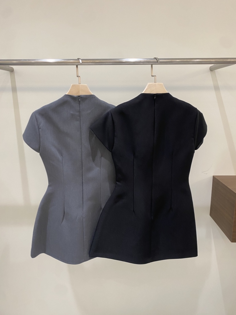 BES韓國直郵女士新款熱賣時尚推薦26春夏人氣休閑職業連衣裙BES SEOUL連衣裙