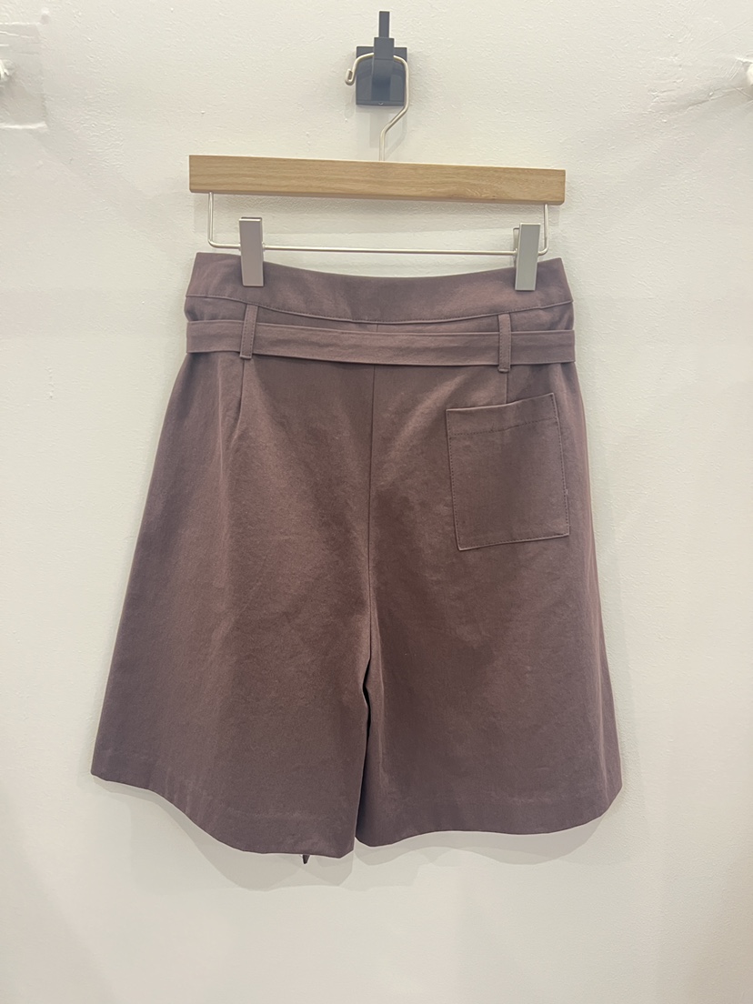 LOGON韓國直郵女士新品推薦職業休閑熱賣人氣短褲含腰帶紐扣LOGON短褲