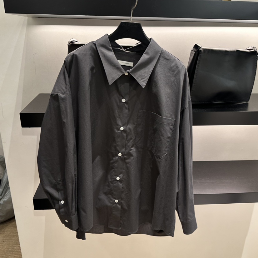 FEBRUARY 11韓國東大門代購女裝新品人氣襯衫蕾絲衫棉布FEBRUARY 11襯衫/蕾絲衫圖色3墨色