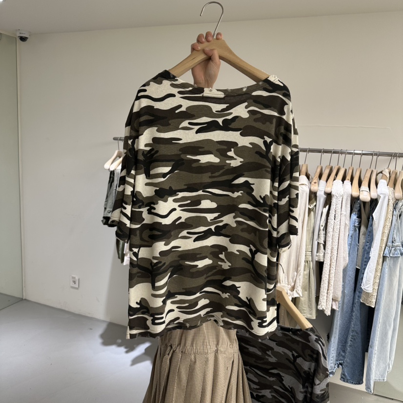 VAULT韓國代購女士新品人氣職業熱賣休閑推薦26春夏T恤迷彩VAULTT恤