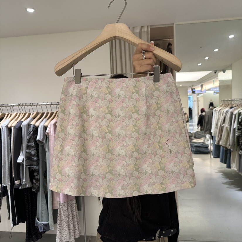 VAULT韓國代購女裝新款人氣休閑熱賣推薦時尚26春夏職業短裙VAULT短裙