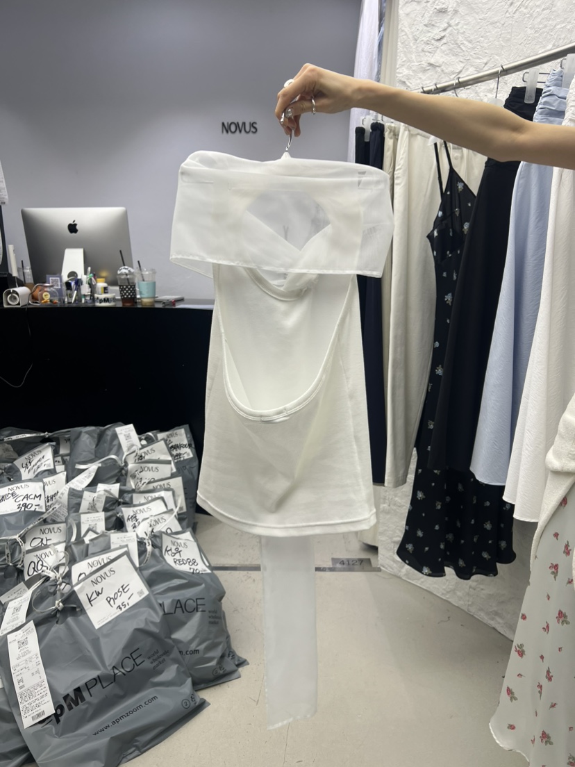 NOVUS韓國東大門代購女士新款人氣時尚吊帶背心兩種穿法圍巾NOVUS吊帶/背心