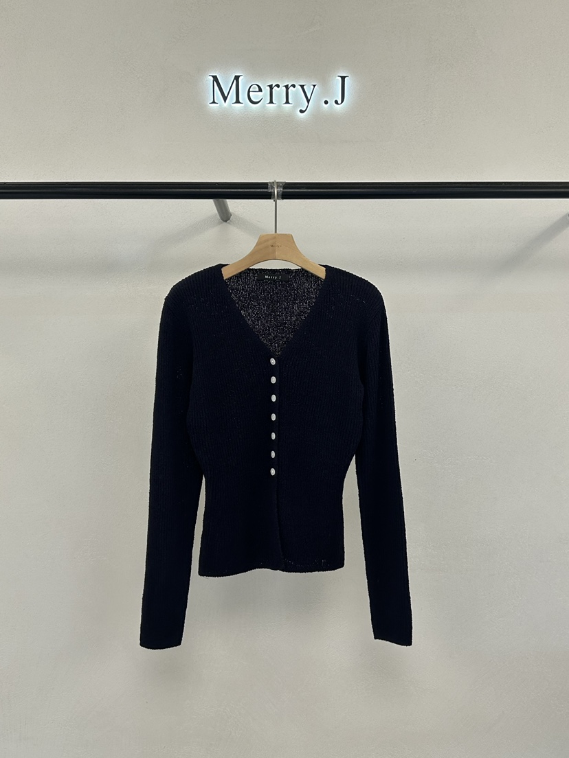 MERRY-J韓國東大門直郵女士新款熱賣人氣針織衫修身開衫MERRY-J針織衫圖色4