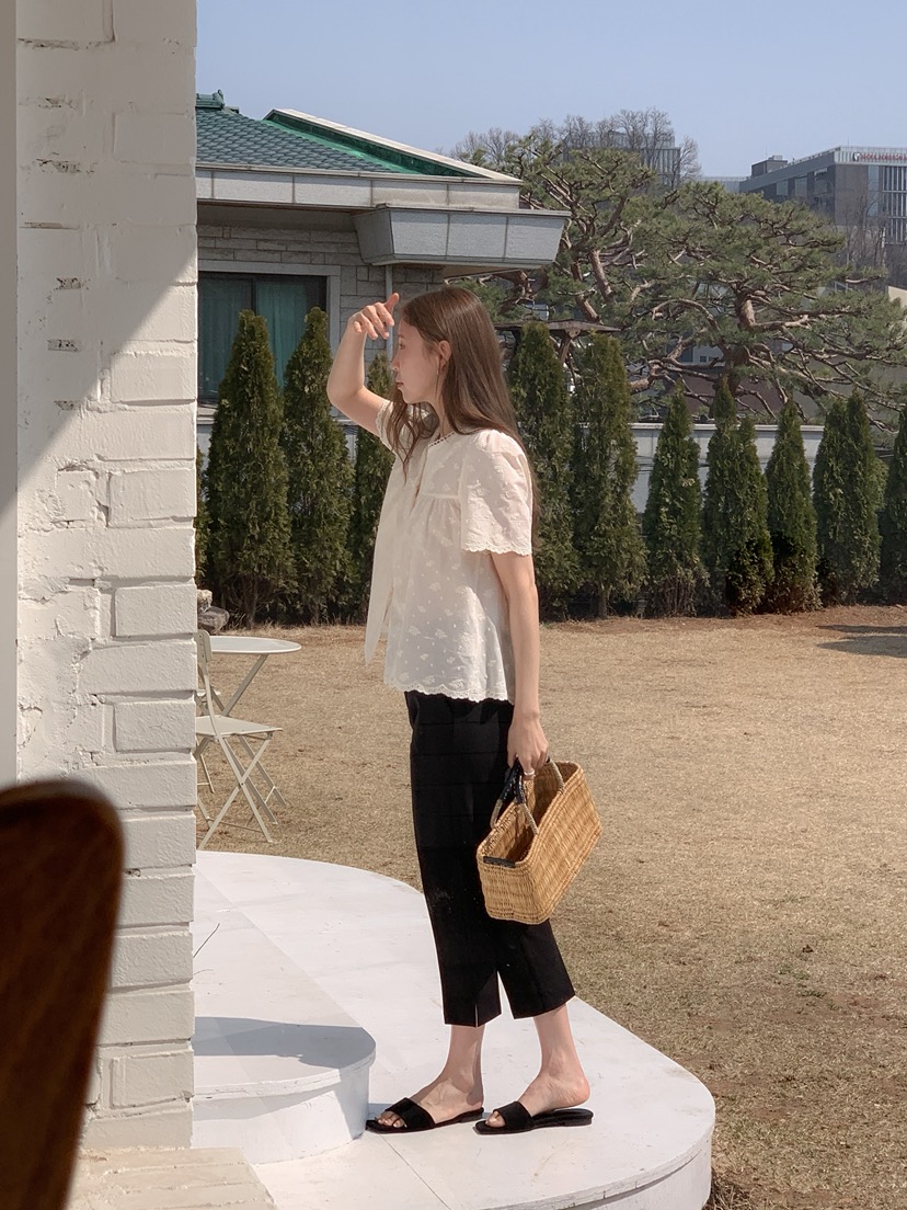 LONG PEAK韓國東大門直郵女士新款休閑人氣襯衫蕾絲衫刺繡LONG PEAK襯衫/蕾絲衫