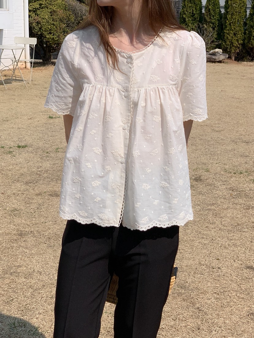 LONG PEAK韓國東大門直郵女士新款休閑人氣襯衫蕾絲衫刺繡LONG PEAK襯衫/蕾絲衫