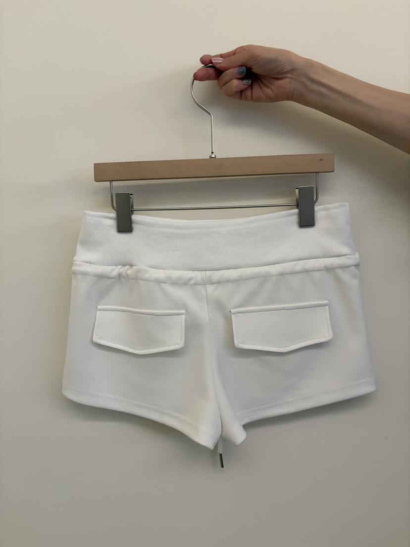 BALANCE韓國直郵實拍女士新品休閑熱賣推薦時尚職業人氣短褲BALANCE短褲