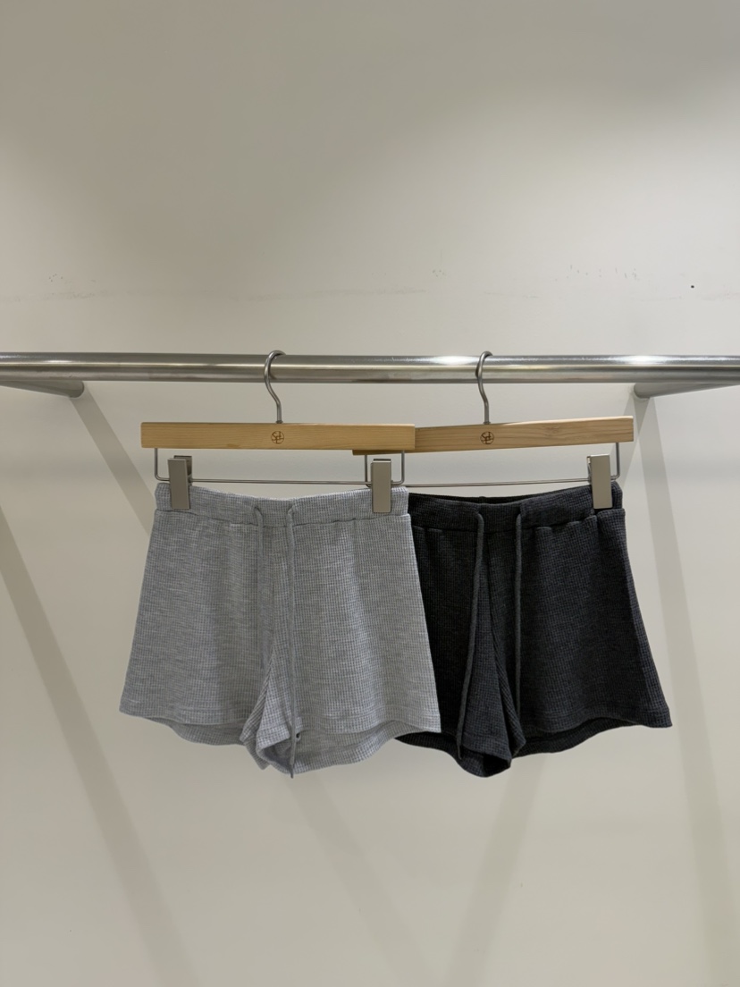 SELECT MARKET韓國東大門代購女裝新品推薦熱賣職業短褲SELECT MARKET短褲