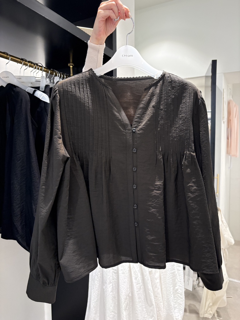 CREAM-P韓國東大門直郵女士新品26春夏人氣襯衫蕾絲衫褶裥CREAM-P襯衫/蕾絲衫圖色3