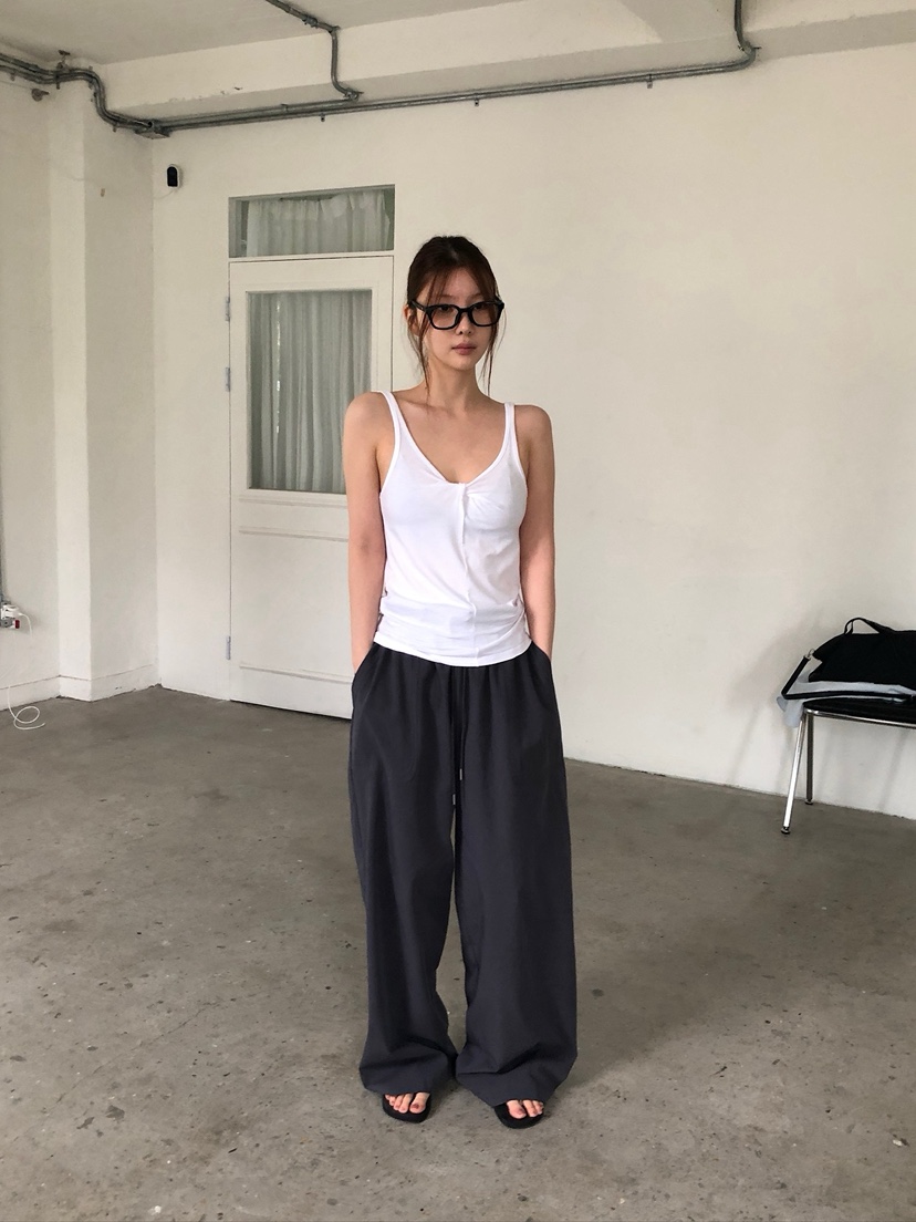 UNBOUND韓國東大門代購女裝新款時尚職業休閑人氣吊帶背心UNBOUND吊帶/背心