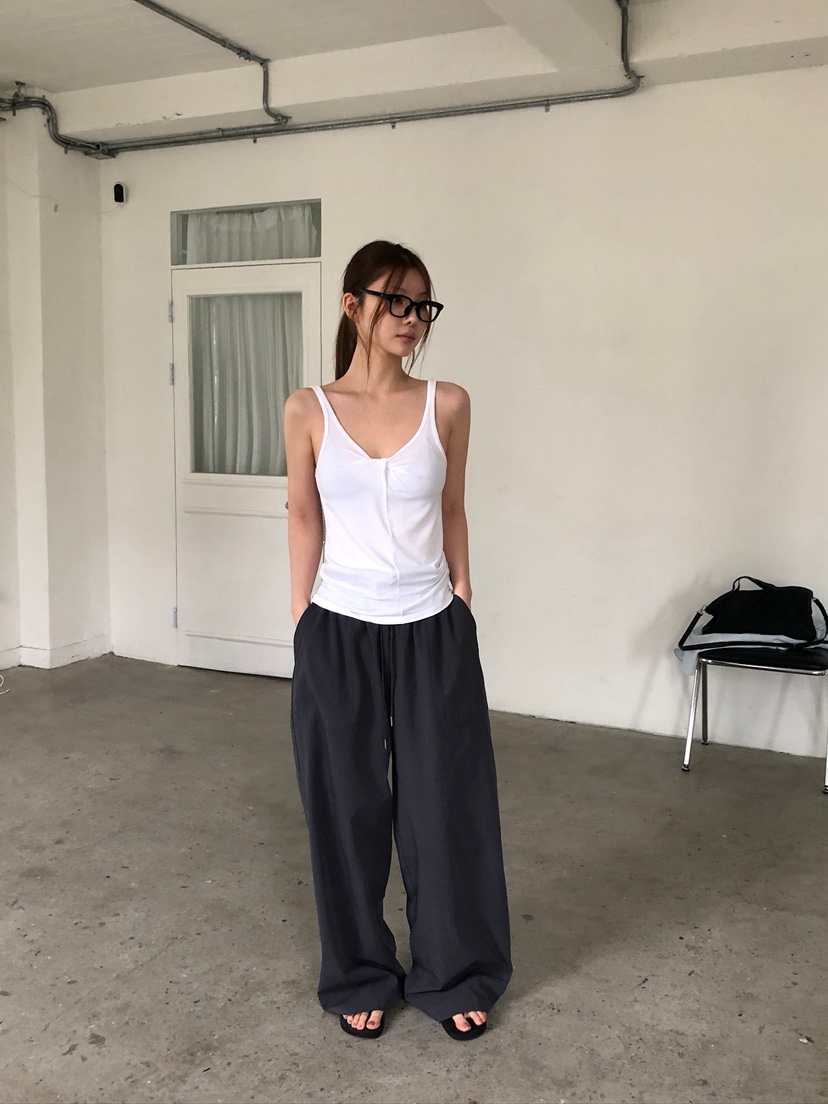 UNBOUND韓國東大門代購女裝新款時尚職業休閑人氣吊帶背心UNBOUND吊帶/背心