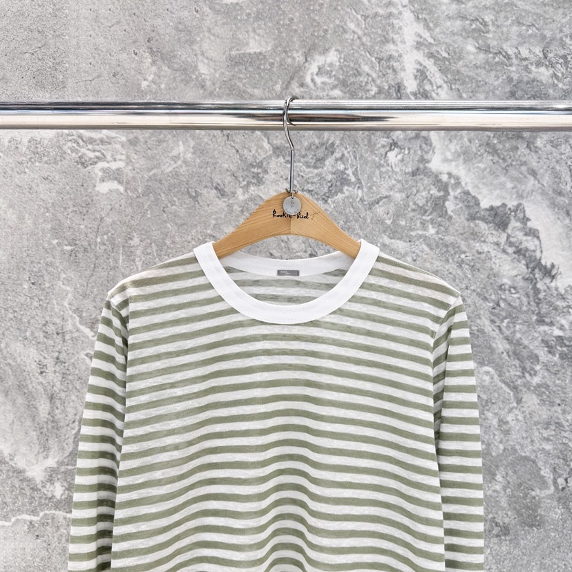 ROOKIE BUD韓國東大門代購女裝新品熱賣長袖T恤修身條紋ROOKIE BUD-L長袖T恤