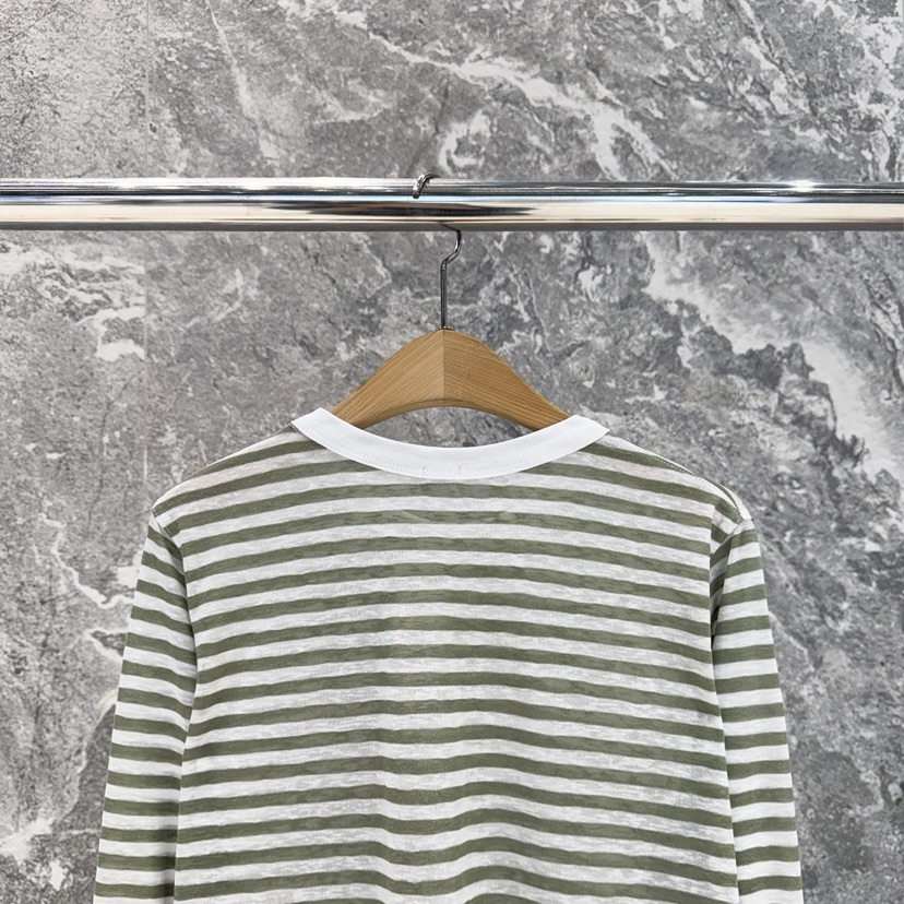 ROOKIE BUD韓國東大門代購女裝新品熱賣長袖T恤修身條紋ROOKIE BUD-L長袖T恤