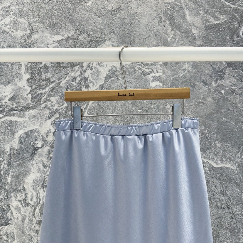 ROOKIE BUD韓國直郵女士新款推薦職業時尚半身裙中短裙蕾絲ROOKIE BUD-L半身裙/中短裙