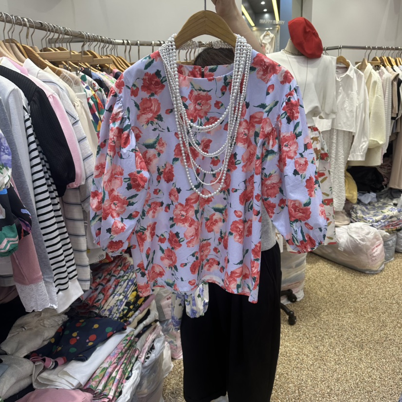 HAPPYBERRY韓國東大門代購女士新品時尚襯衫蕾絲衫不含項鏈花朵HAPPYBERRY襯衫/蕾絲衫圖色2