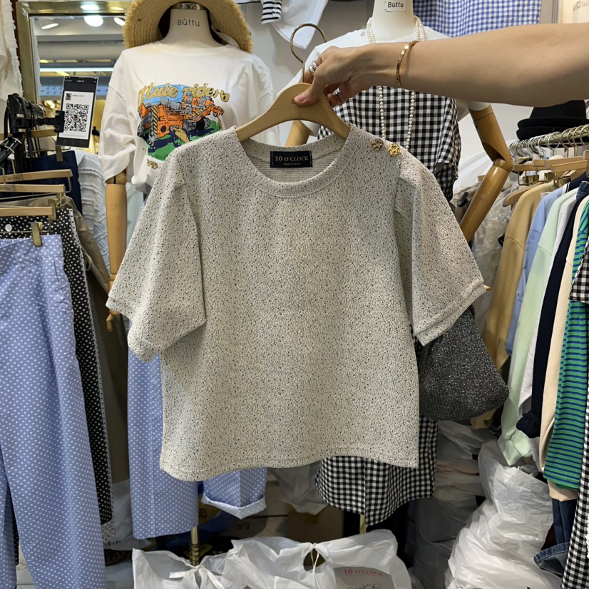 BUTTU/10 OCLOCK韓國直郵女裝新品休閑T恤不含項鏈泡泡袖BUTTU/10 OCLOCKT恤圖色2