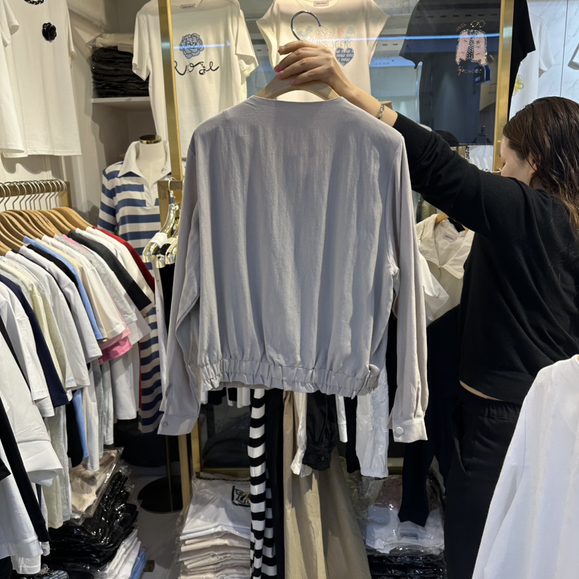 COCO HOLIC韓國直郵女裝新款時尚休閑人氣推薦熱賣夾克褶裥COCO HOLIC夾克