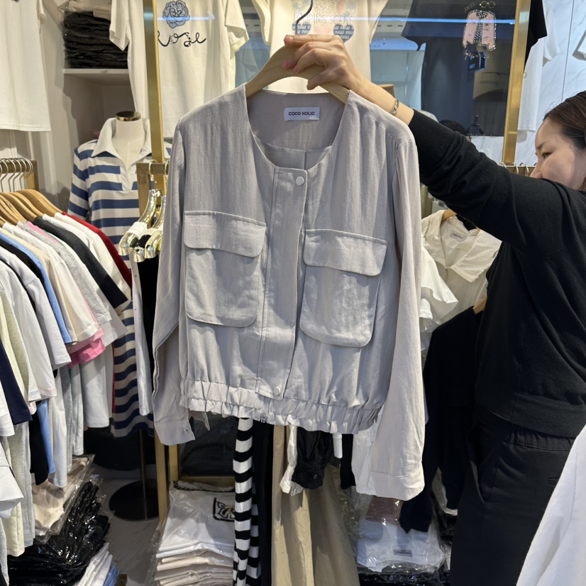 COCO HOLIC韓國直郵女裝新款時尚休閑人氣推薦熱賣夾克褶裥COCO HOLIC夾克圖色3