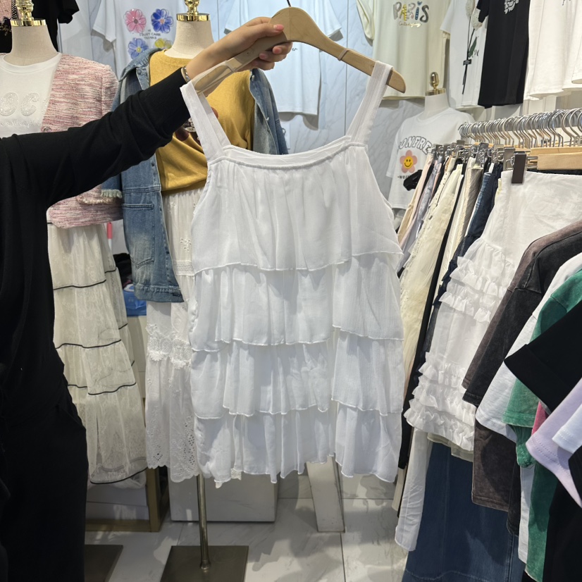 COCO HOLIC韓國東大門直郵女士新品26春夏人氣推薦吊帶背心COCO HOLIC吊帶/背心圖色1