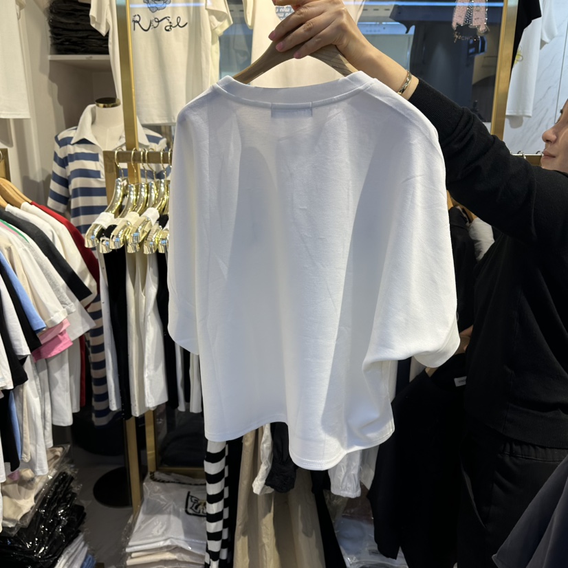 COCO HOLIC韓國直郵實拍女士新品熱賣人氣休閑職業T恤繡花COCO HOLICT恤