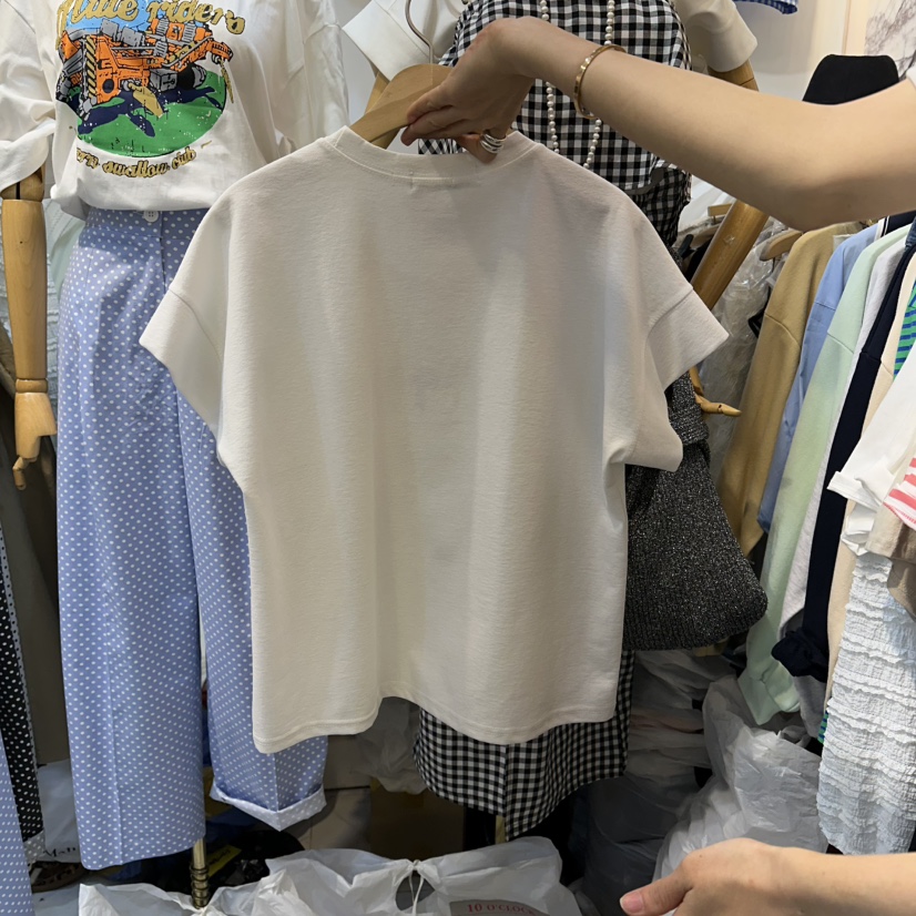 BUTTU/10 OCLOCK韓國東大門直郵女士新款熱賣T恤不含項鏈口袋蕾絲BUTTU/10 OCLOCKT恤