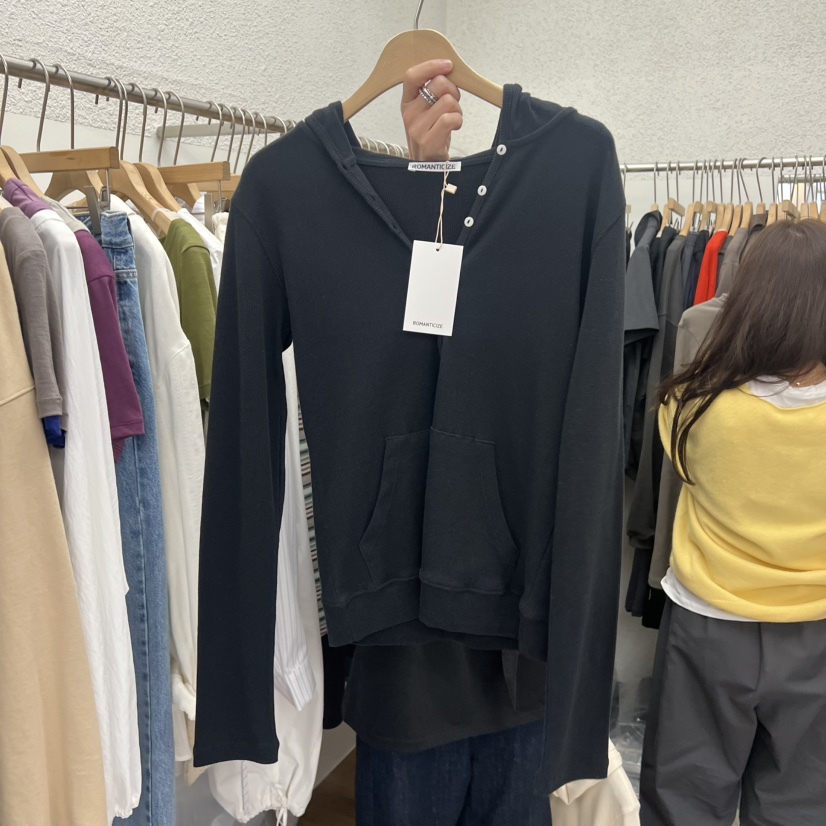 ROMANTICIZE韓國直郵女裝新款26春夏時尚職業人氣休閑衛衣ROMANTICIZE衛衣圖色1