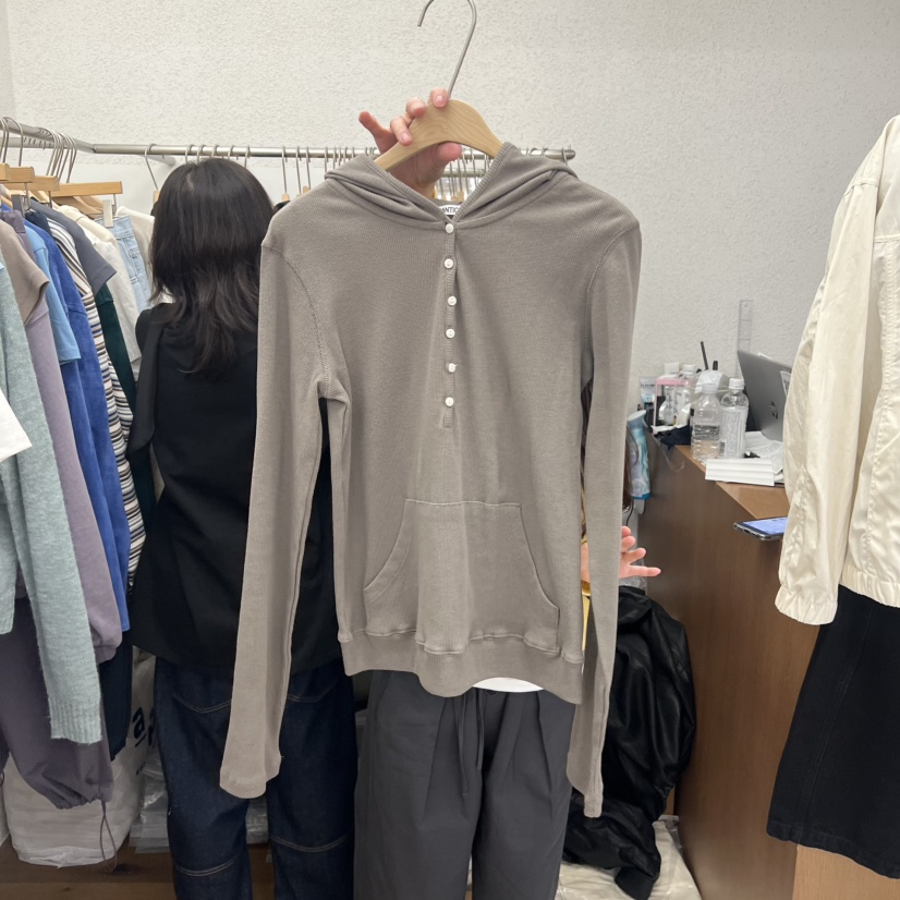 ROMANTICIZE韓國直郵女裝新款26春夏時尚職業人氣休閑衛衣ROMANTICIZE衛衣圖色3