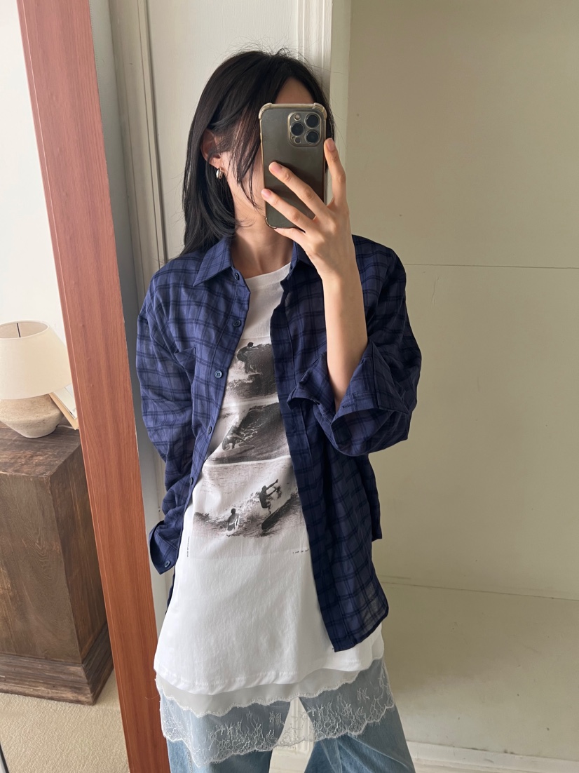 ME MO韓國直郵女裝新款熱賣時尚襯衫蕾絲衫不含內搭格紋ME MO襯衫/蕾絲衫