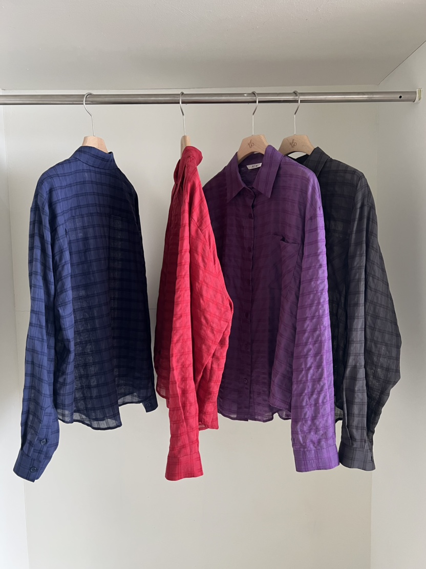 ME MO韓國直郵女裝新款熱賣時尚襯衫蕾絲衫不含內搭格紋ME MO襯衫/蕾絲衫