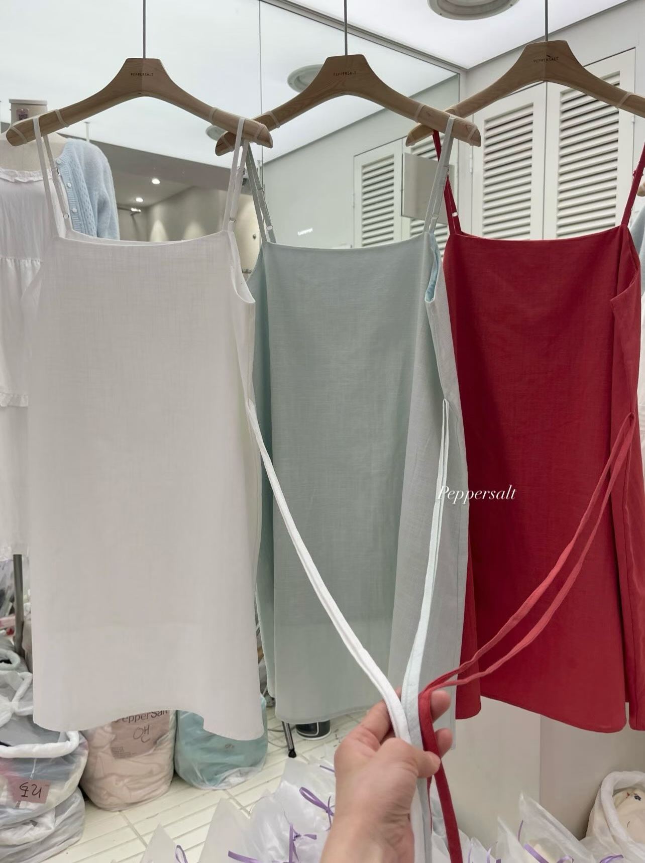 PEPPER 페페韓國直郵女裝新款人氣職業休閑推薦真品連衣裙PEPPER-SEOUL連衣裙