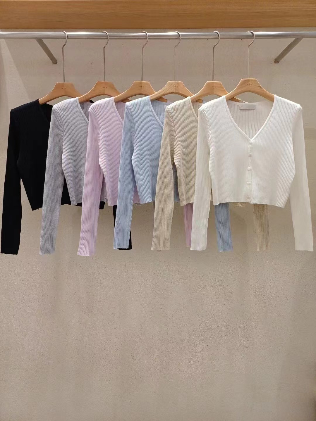 NEO東大門實拍女裝新款推薦職業休閑人氣熱賣時尚真品針織衫NEO針織衫圖色2左二色