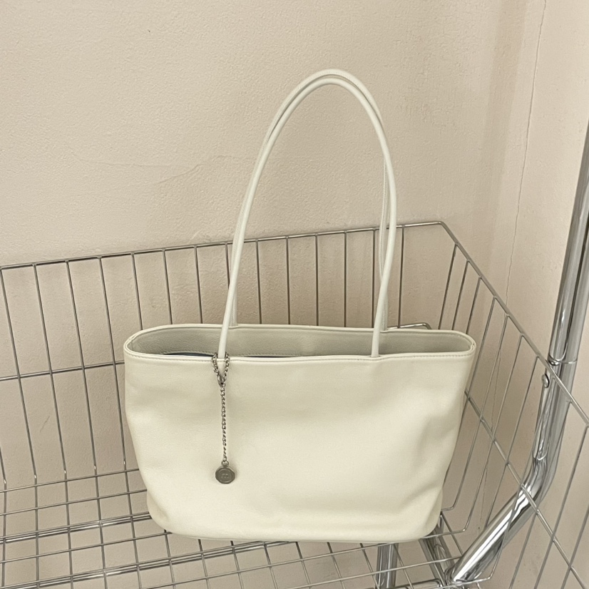 J PLACE韓國代購女裝新品熱賣休閑時尚人氣職業單肩斜跨包J PLACE單肩/斜跨包圖色2