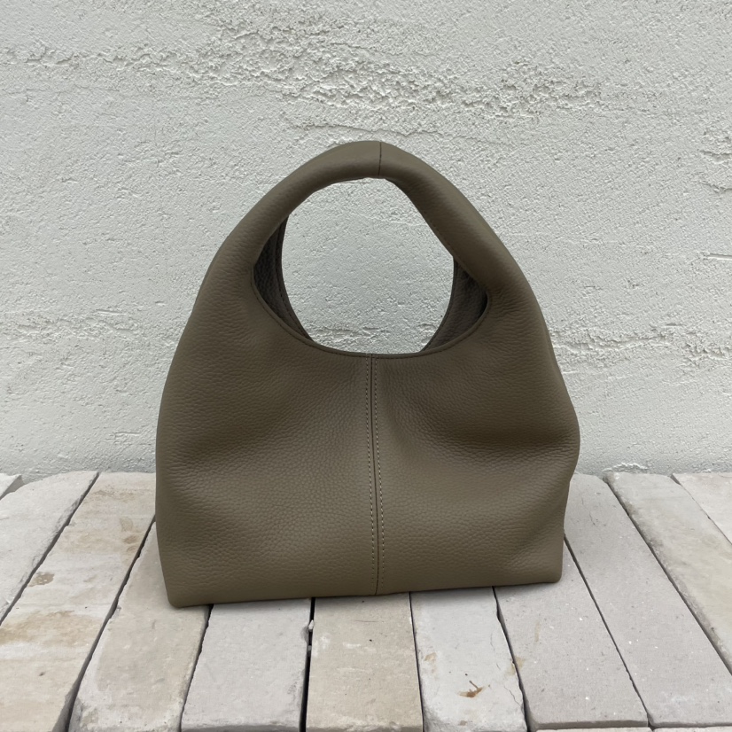 J PLACE東大門直郵女士新品職業26春夏熱賣時尚人氣手提包J PLACE手提包圖色4