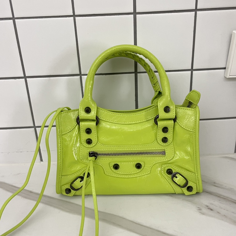 J PLACE東大門實拍女裝新款職業休閑熱賣真品26春夏手提包J PLACE手提包圖色4