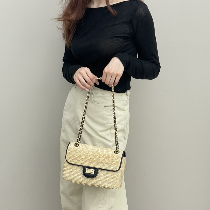 J PLACE東大門實拍女裝新品26春夏人氣職業熱賣單肩斜跨包J PLACE單肩/斜跨包